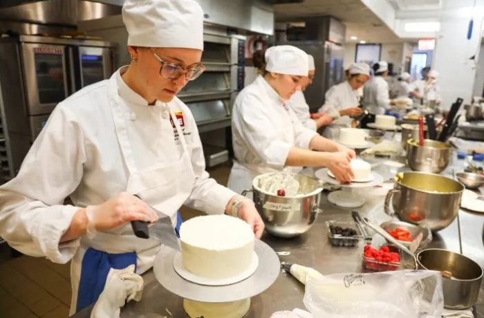 Why Enrolling in a Pastry and Baking School in NYC Enhances Your Networking Opportunities